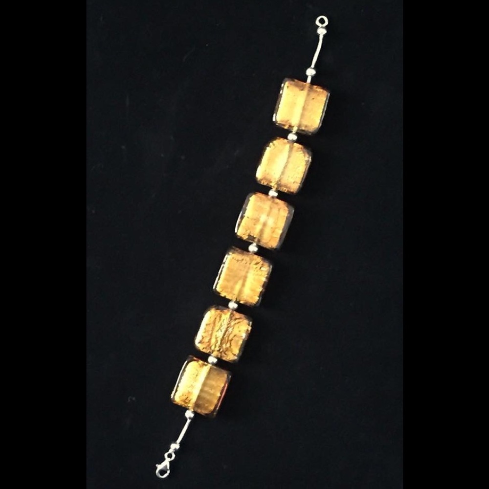 Copper colored glass bead bracelet